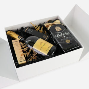 Personalizowany Wedding Box z podziękowaniami dla rodziców z Prosecco Soffio i Whisky Ballantine's 7YO