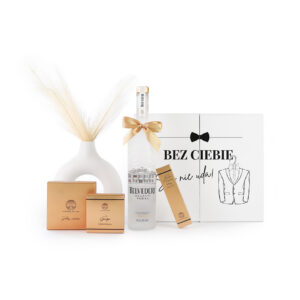 Personalizowany Wedding Box z prośbą o świadkowanie dla niego z Wódką Belvedere